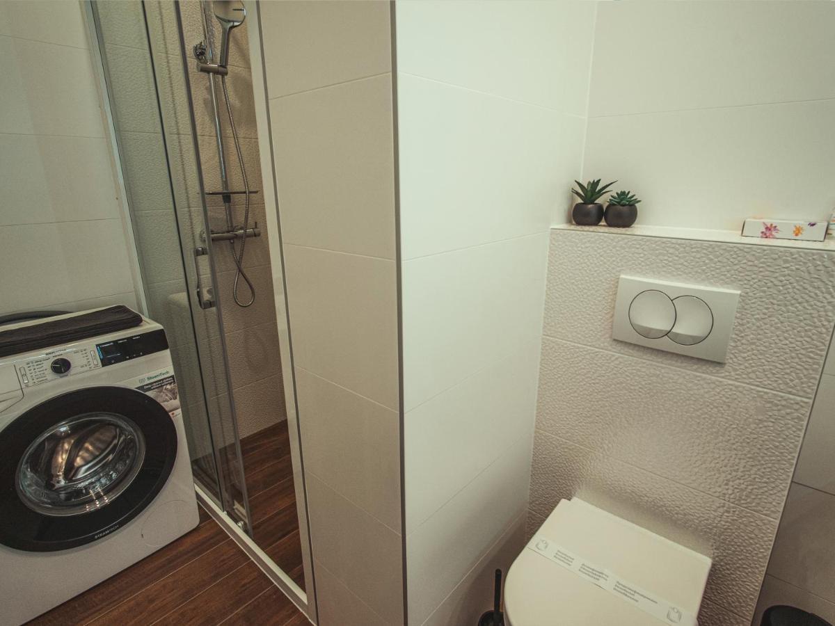 Apartmani Infinity Osijek Exterior foto